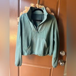 Lululemon brushed softreme rubbed half zip (discontinued color) Green Jasper